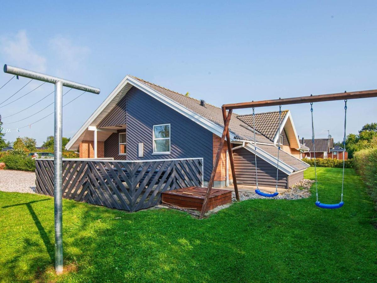 10 Person Holiday Home In Juelsminde Sonderby  Luaran gambar